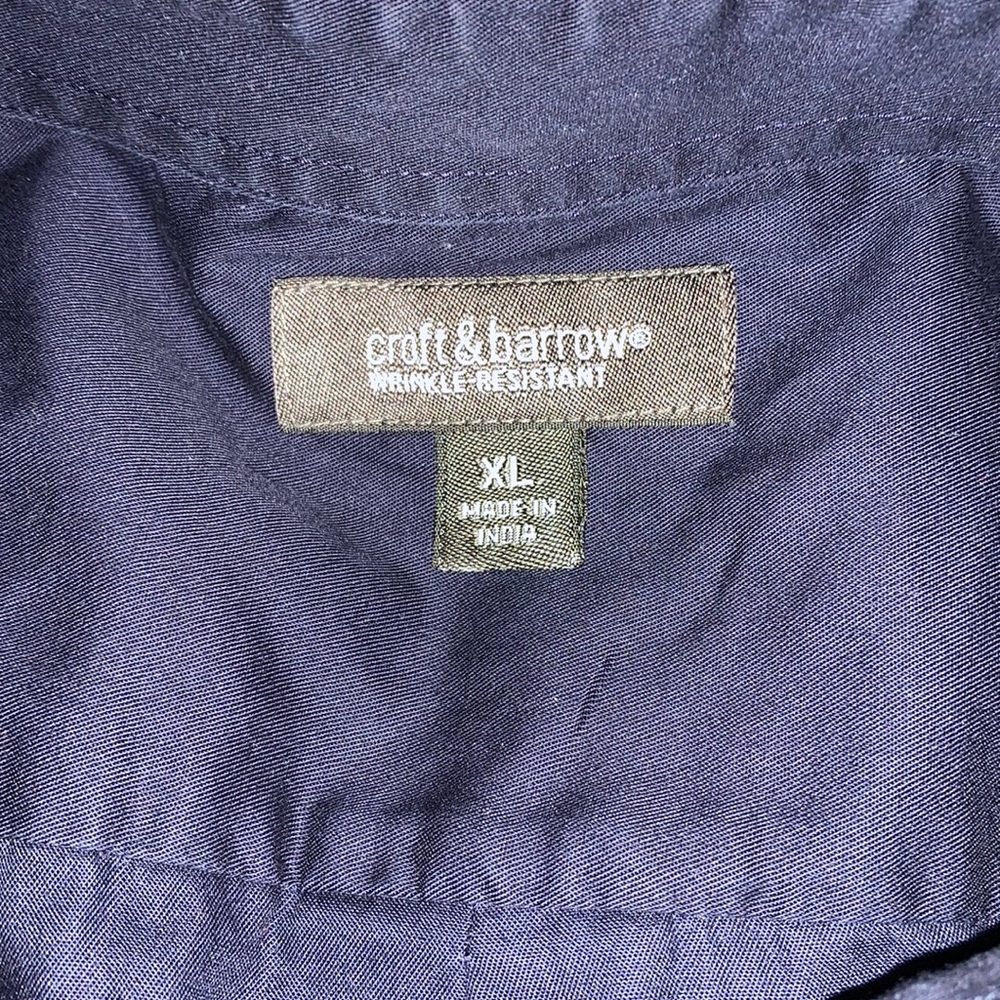 Men’s Navy short sleeve dress shirt